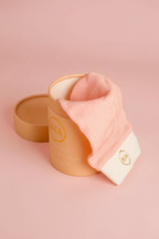 Exfoliating gloves